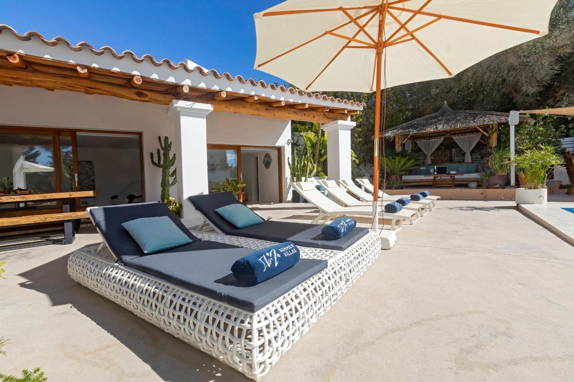 Villa Near Ibiza Town Sleeps 11 To 13 Guests Can Furnet Zewnętrze zdjęcie